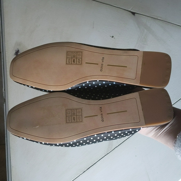 Like New Leather Dolce Vita Brie Polka Dot Mules - Picture 11 of 12